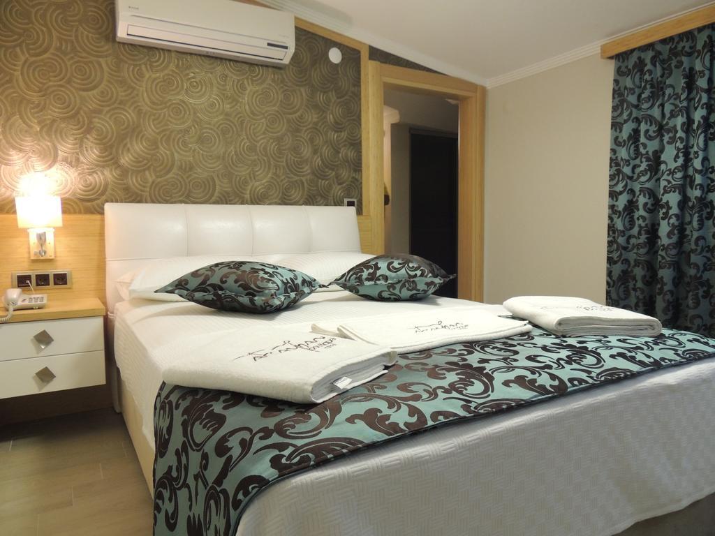 Akcayhan Hotel Habitación foto
