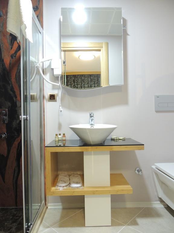 Akcayhan Hotel Habitación foto